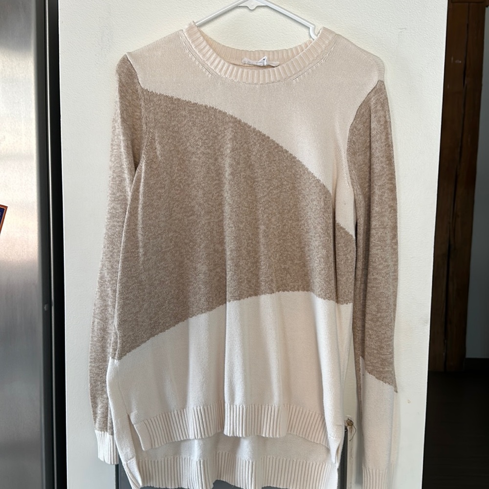 BCBGeneration size L sweater oversized